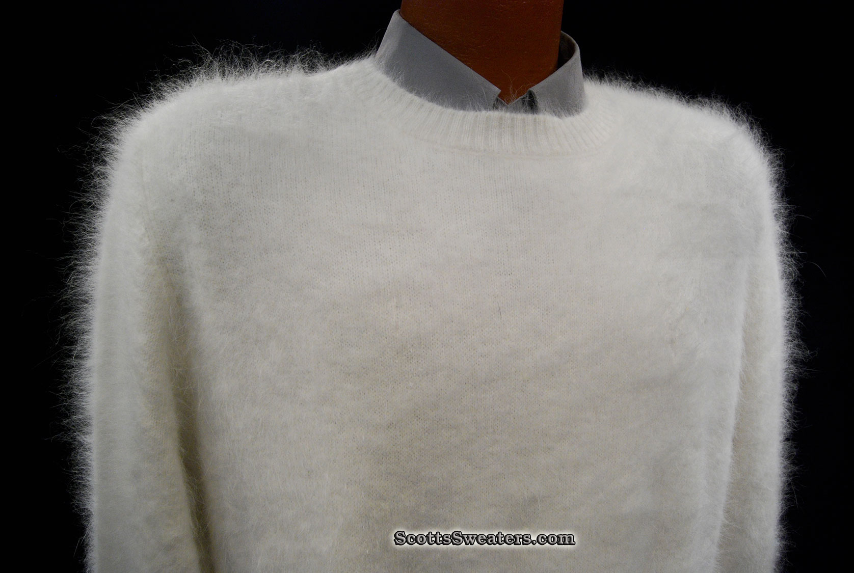 Crewneck Exclusive: #611-005 Men's New Ultra-soft Angora Sweaters