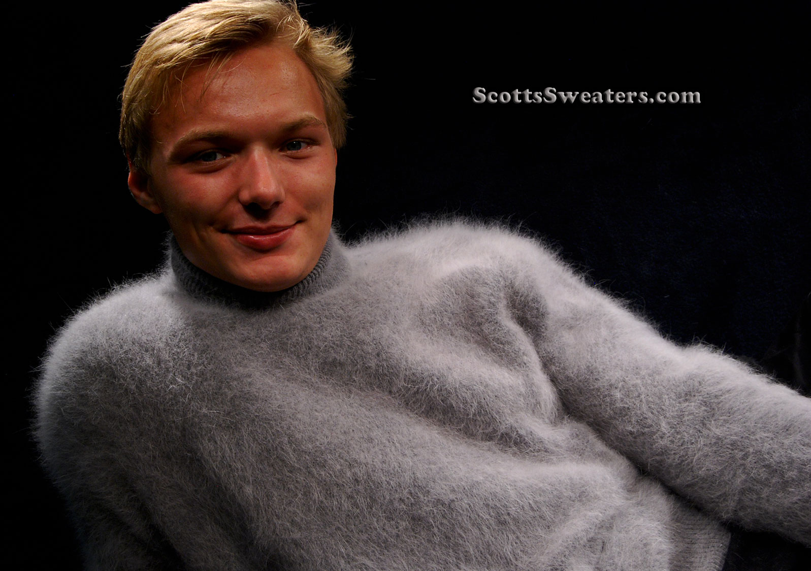 Turtleneck Exclusive: #611-005 Men's New Ultra-soft Angora Sweaters