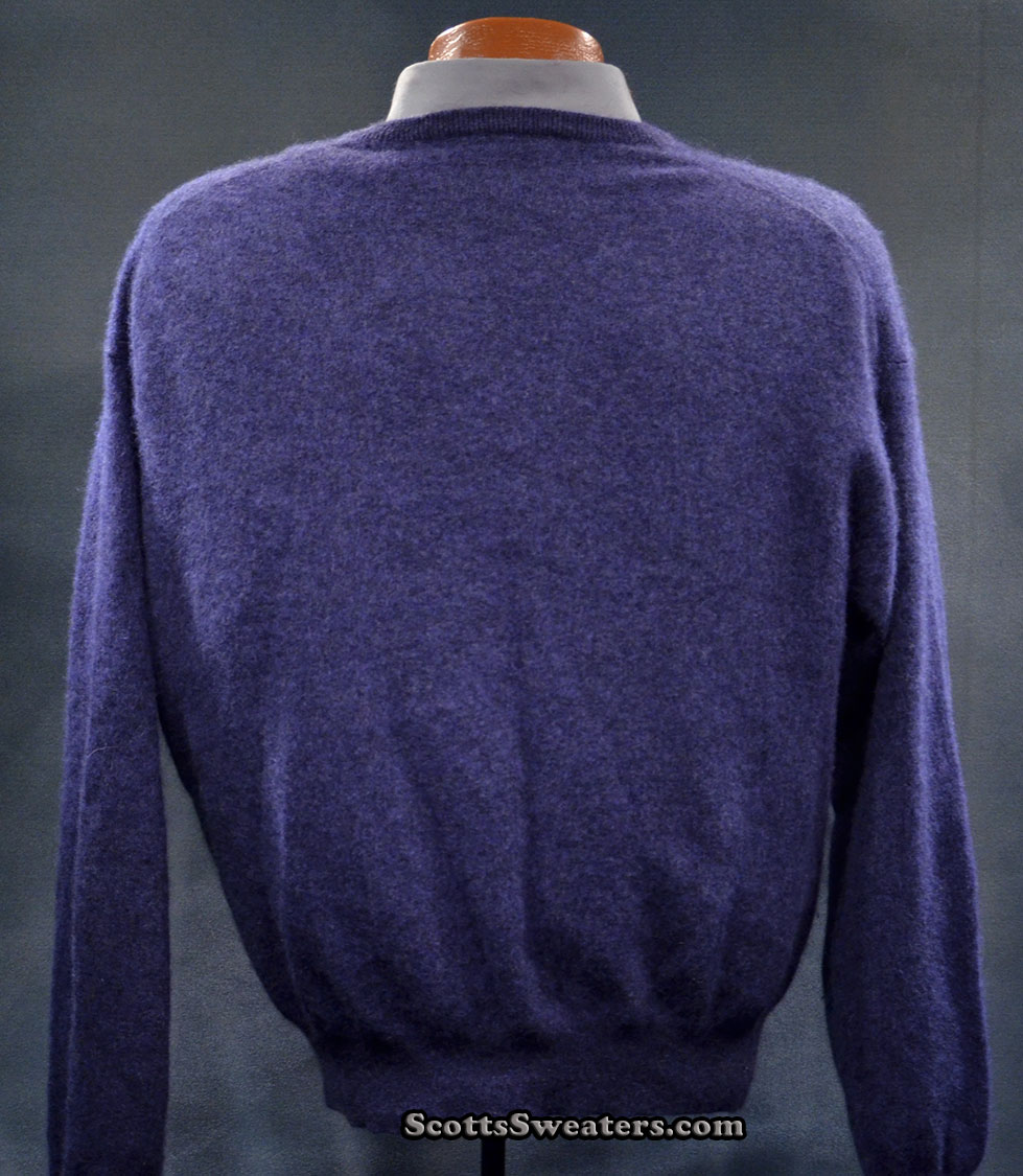 613-079 Men's Cashmere Sweater by Roundtree & Yorke